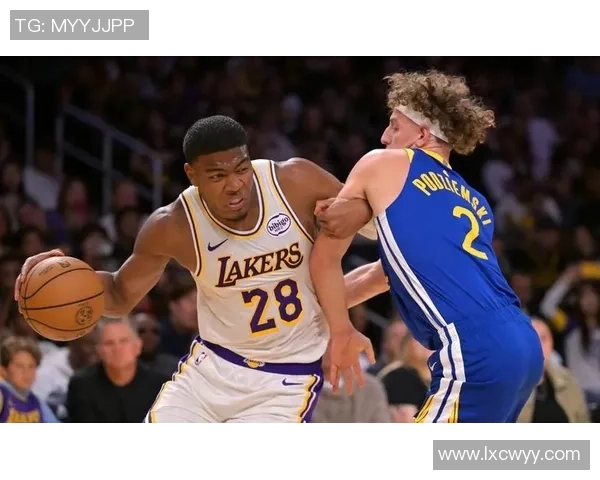 勇士与开拓者精彩对决回顾1月4号全场比赛精彩瞬间分析